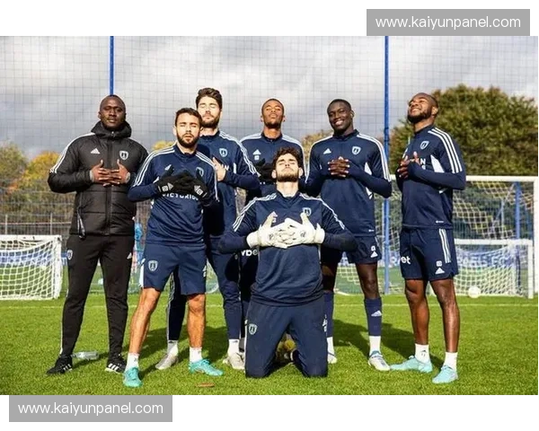 巴黎FC顽强逼平马赛，补时点球绝平展现球队韧性