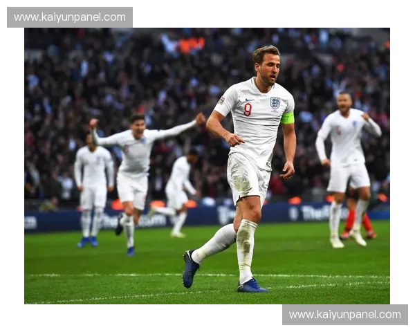 英格兰客战克罗地亚空场进行：欧足联确认因克罗地亚球迷违规行为处罚