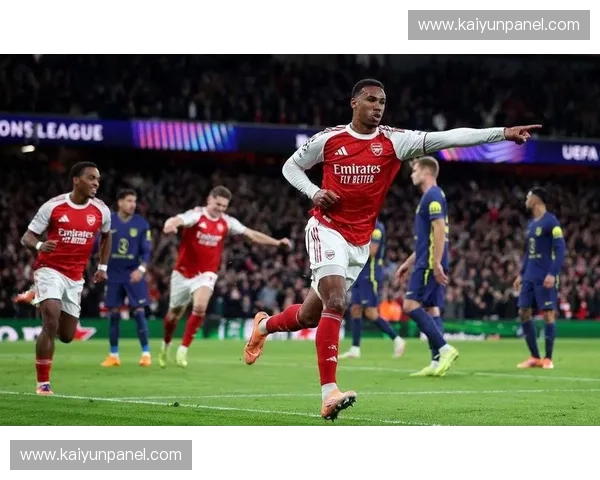 萨卡破门后伤退,阿森纳边锋终结15场进球荒 萨卡破门后伤退,阿森纳边锋终结15场进球荒